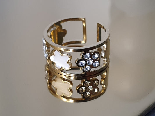 Ring Ivy