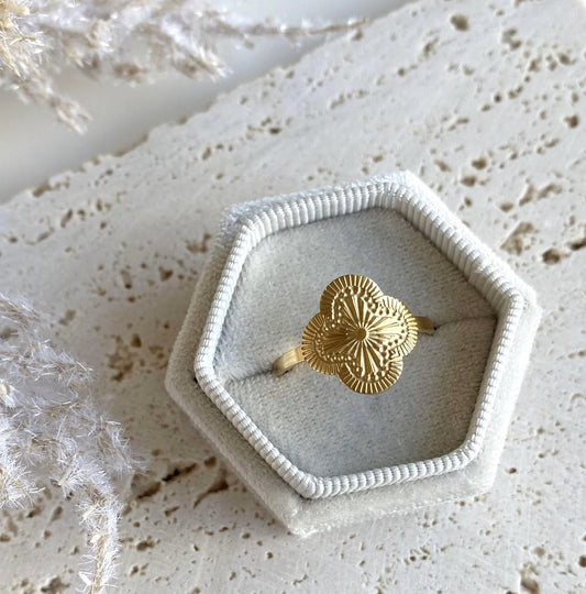 Ring Alaina